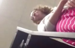 Watch video Vollbusige blonde Frau fist gefickt reife frauen sex gratis in Ihre riesige Möse auf Kostenlose porno-Site, die Heimat der kostenlosen Мастурбация porno-videos und Фетиш sex-Filme online.